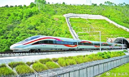 梅龙高铁国庆期间共发送旅客16.5万人次