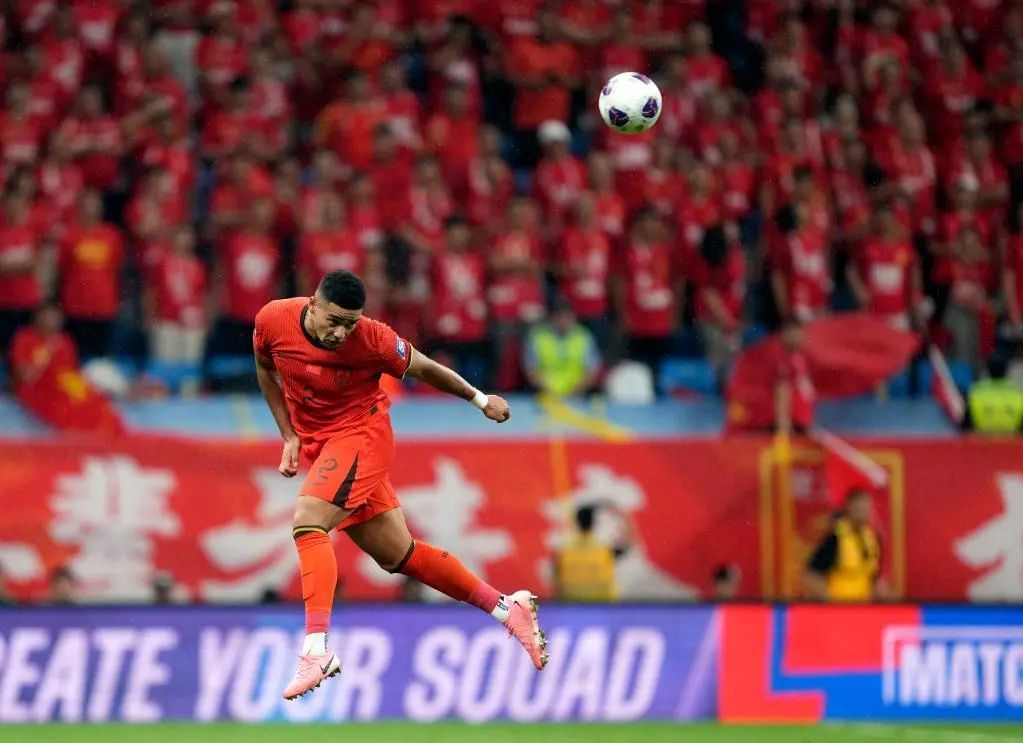 就在明天，拼了吧国足！