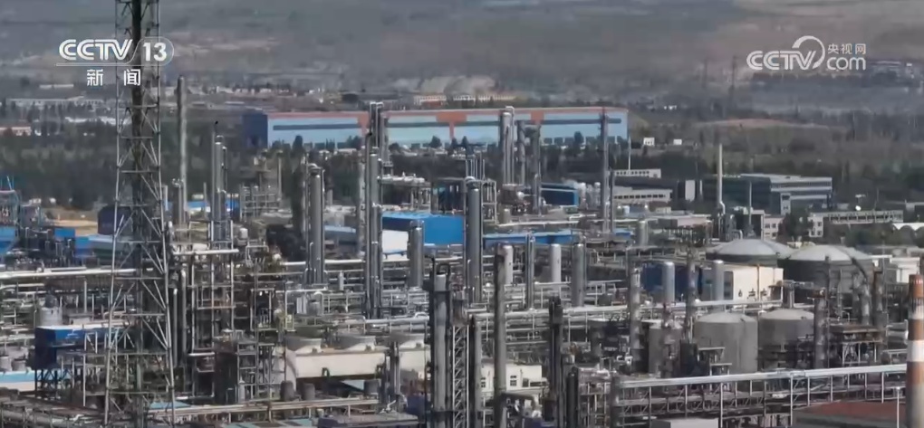 技术最先进、规模最大 国家能源集团千亿元项目在新疆哈密开工 技术最先进、规模最大 国家能源集团千亿元项目在新疆哈密开工