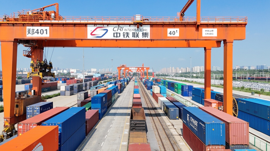 郑州，全国“高铁朋友圈”最广！