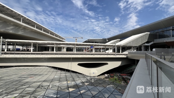 苏州南站又有新进展 全国首座“六边形”站房综合体外立面亮相 苏州南站又有新进展 全国首座“六边形”站房综合体外立面亮相
