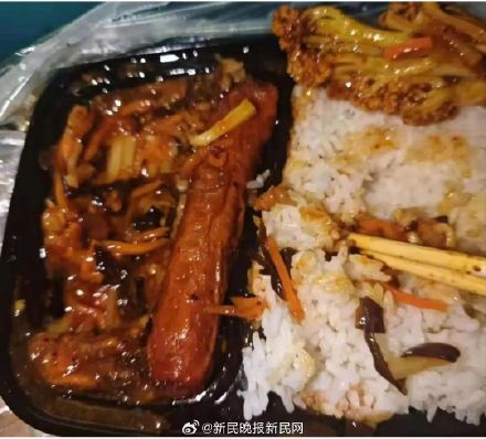 鱼香肉丝与照片严重不符？高校学生获赔500元