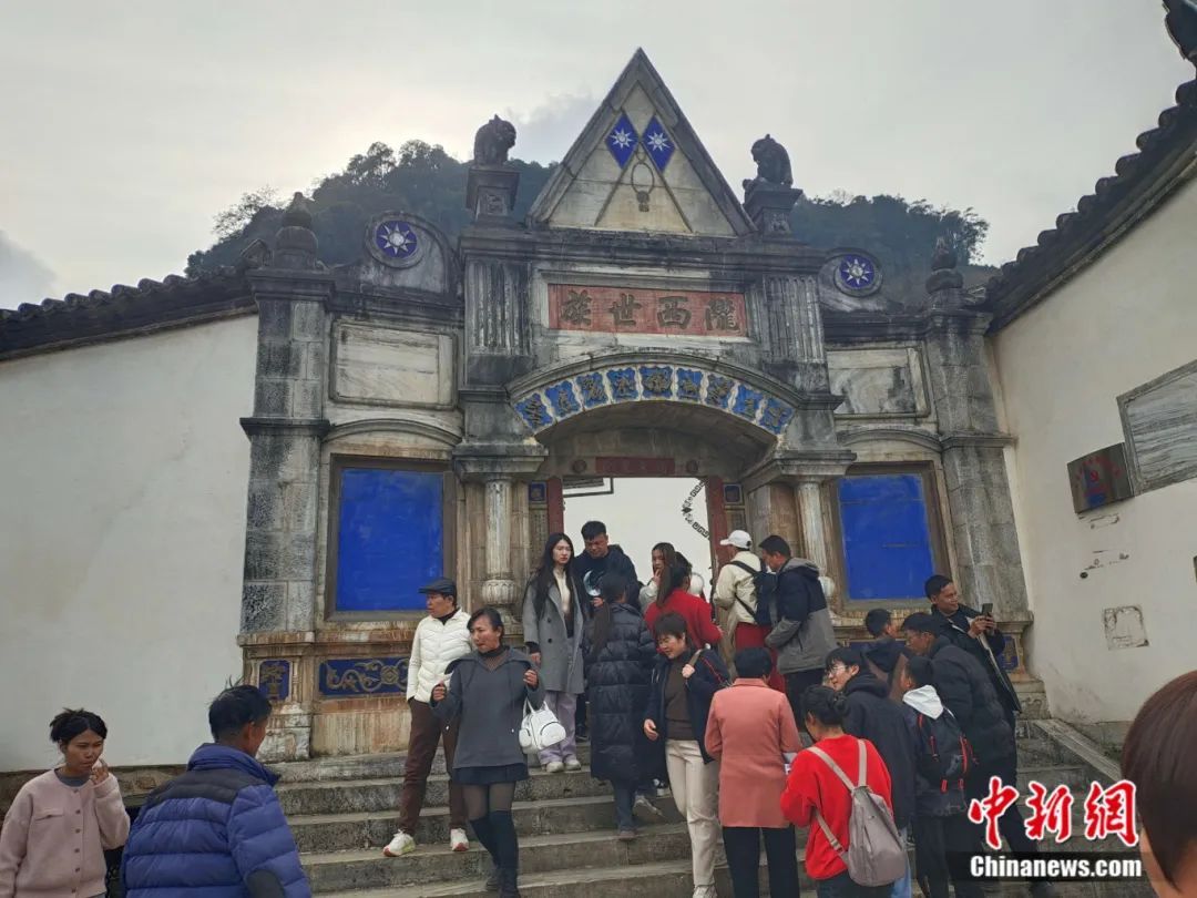 人这一辈子，一定要慎入哀牢山！