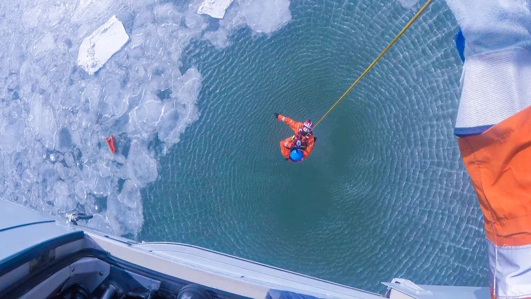 快,再快,再快一点! 快,再快,再快一点!