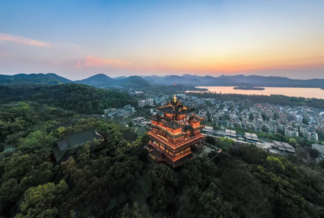 持续三个月,暂时说再见!杭州这一著名地标,将全封闭改造 持续三个月,暂时说再见!杭州这一著名地标,将全封闭改造