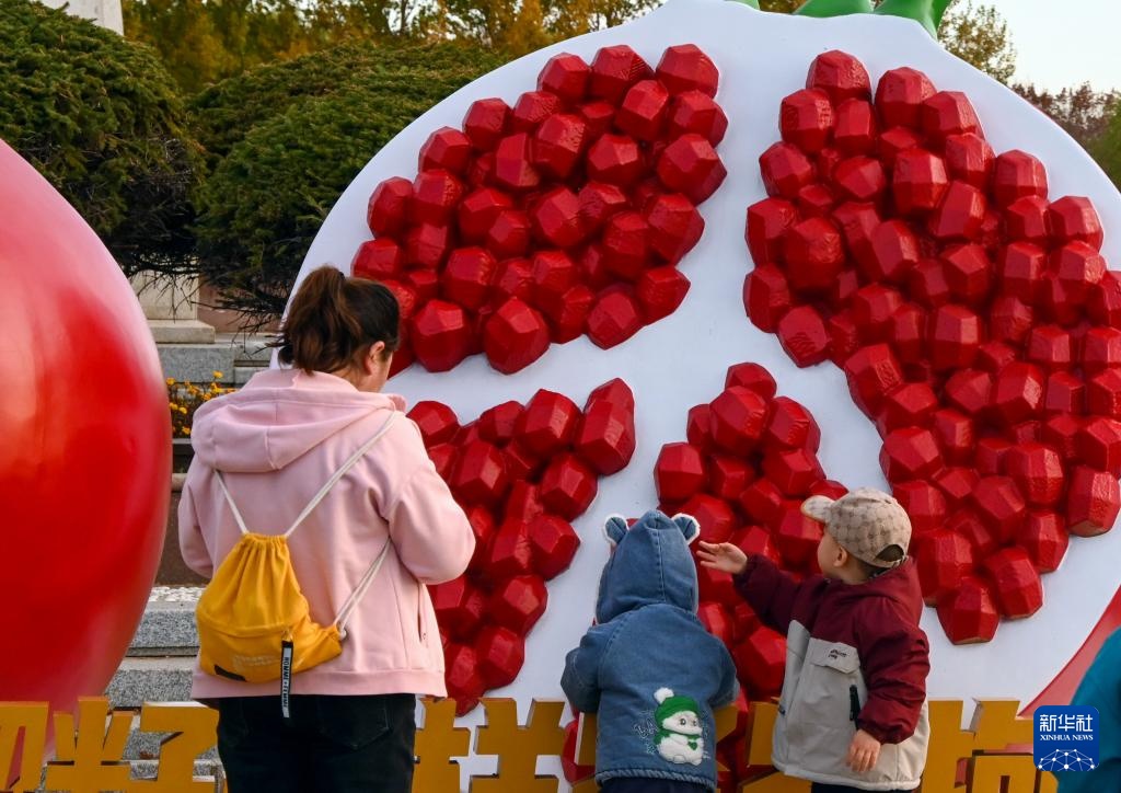 黑龙江同江：“三江口”秋景引人入胜