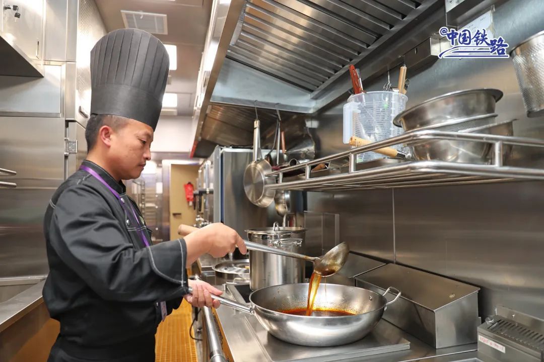 “从没见过!”大学生坐火车返程惊呆了……咱们云南也有🤩 “从没见过!”大学生坐火车返程惊呆了……咱们云南也有🤩