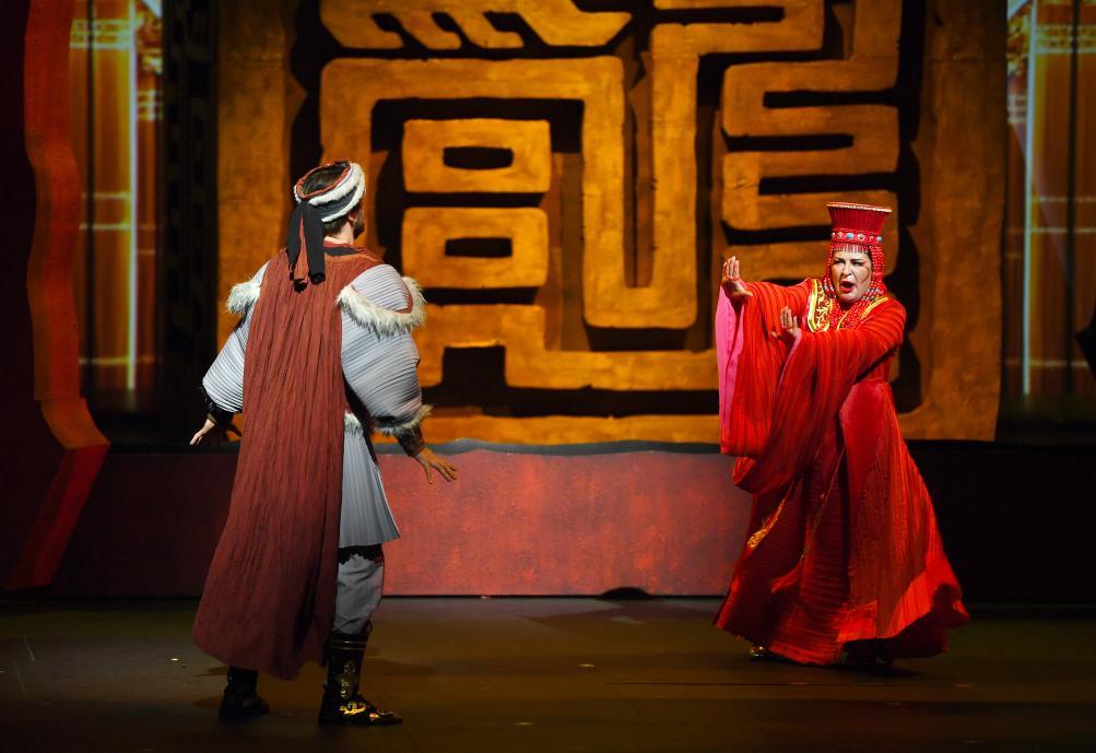 “中国香港版”歌剧《杜兰朵》在港上演