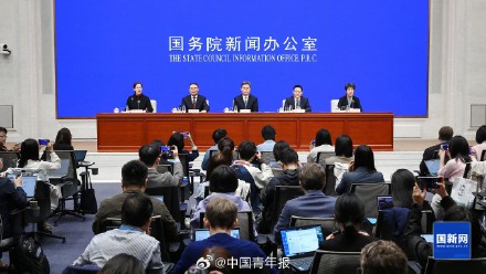 财政部：国家奖学金奖励名额翻倍 助学贷款“提额降息”