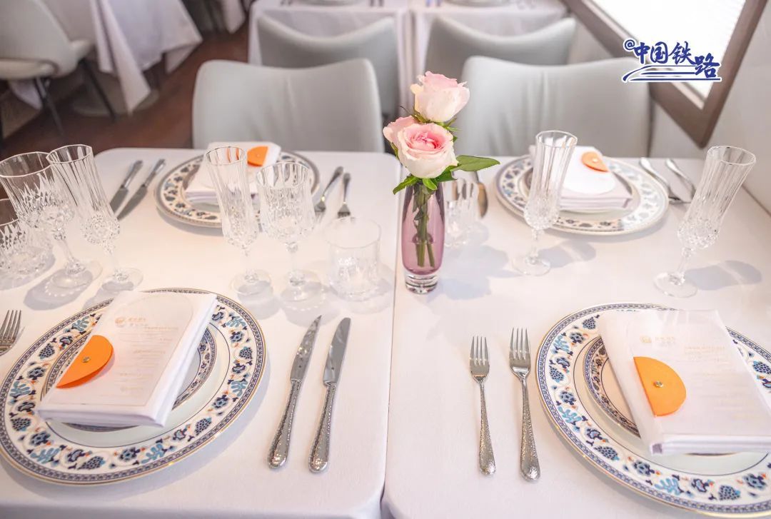 “从没见过!”大学生坐火车返程惊呆了……咱们云南也有🤩 “从没见过!”大学生坐火车返程惊呆了……咱们云南也有🤩