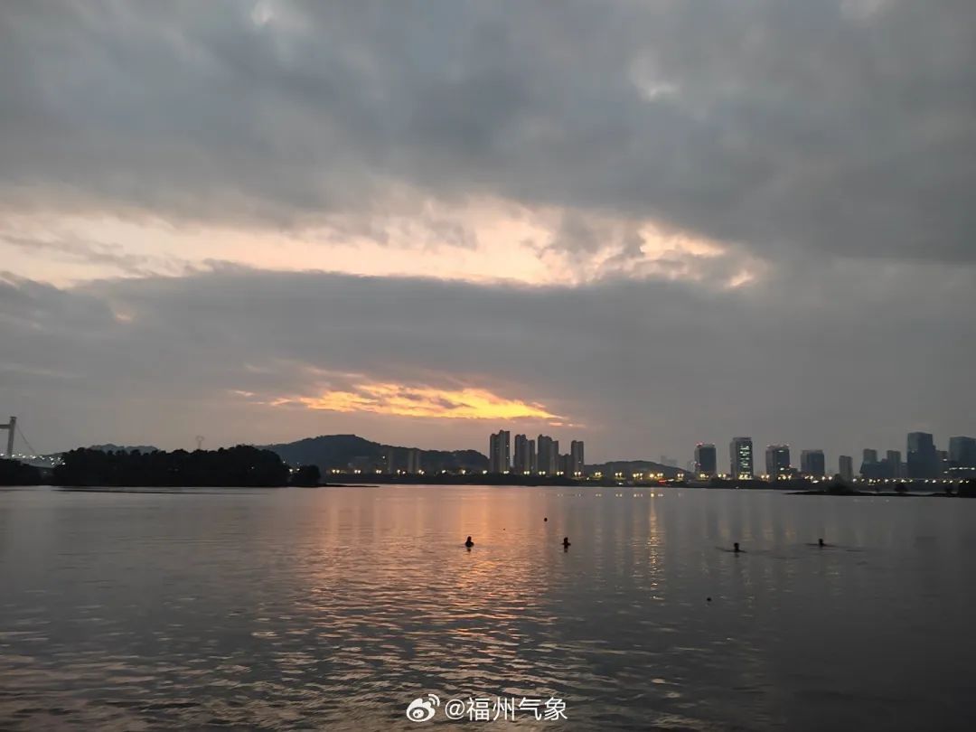 冷空气控场将结束，短袖先别收！福建最高气温将重回30℃以上