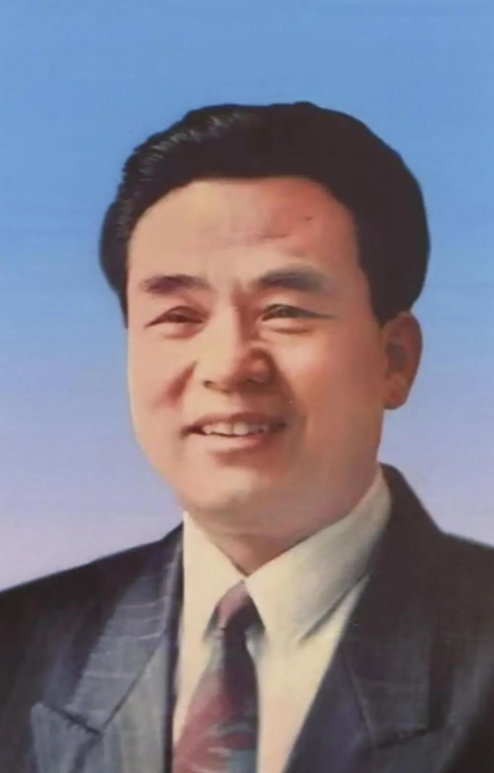 钟起煌同志逝世