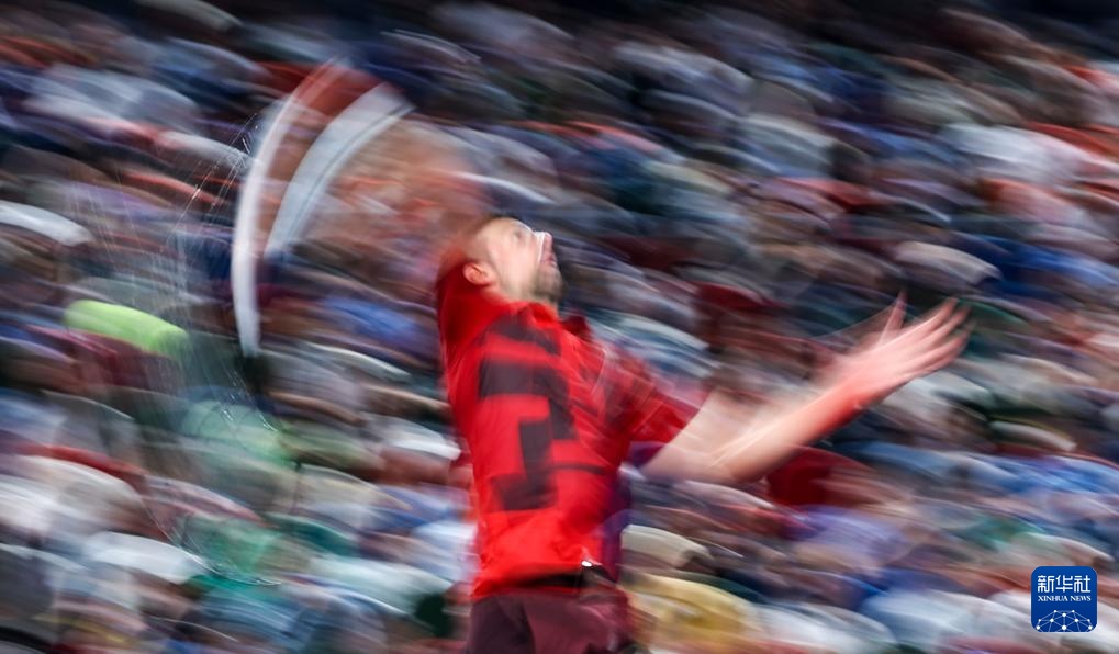 上海网球大师赛：辛纳夺冠