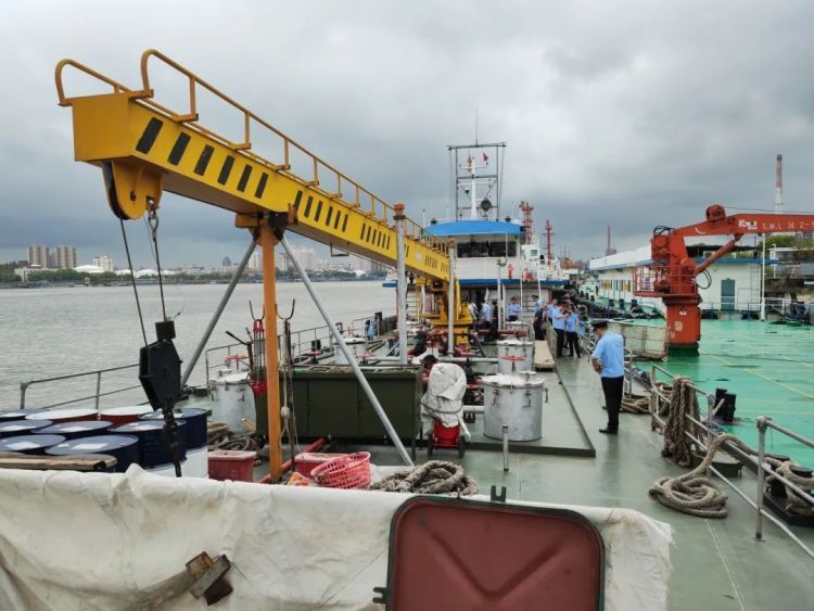 联合出击！斩断“偷油”黑手