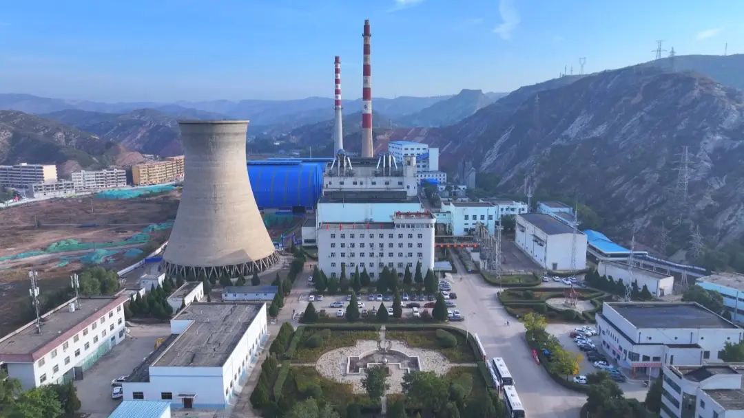 最低温将达1℃!今起,陕西一地开始供暖!这里注意防范 → 最低温将达1℃!今起,陕西一地开始供暖!这里注意防范 →