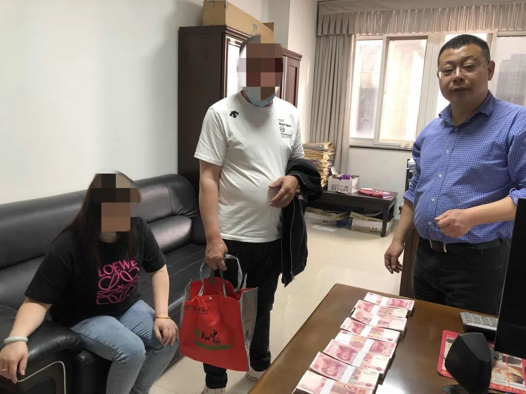 举行婚礼后女方拒绝结婚登记，“新郎”的彩礼还能要回来吗？