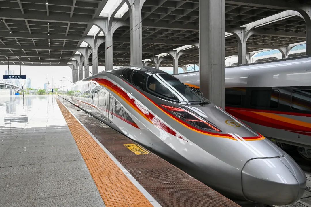 重庆西至乐山开通直达列车:1小时41分钟 重庆西至乐山开通直达列车:1小时41分钟