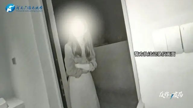 女记者向村支书推销12900元的书籍？警方披露→