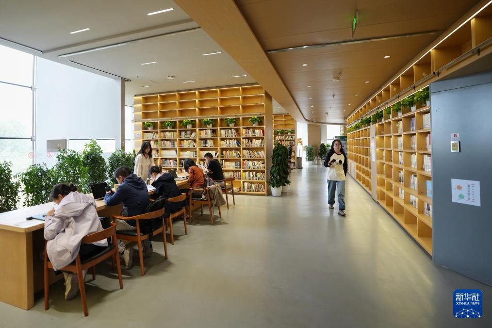 高质量发展调研行｜居民身边的体育文化“会客厅”