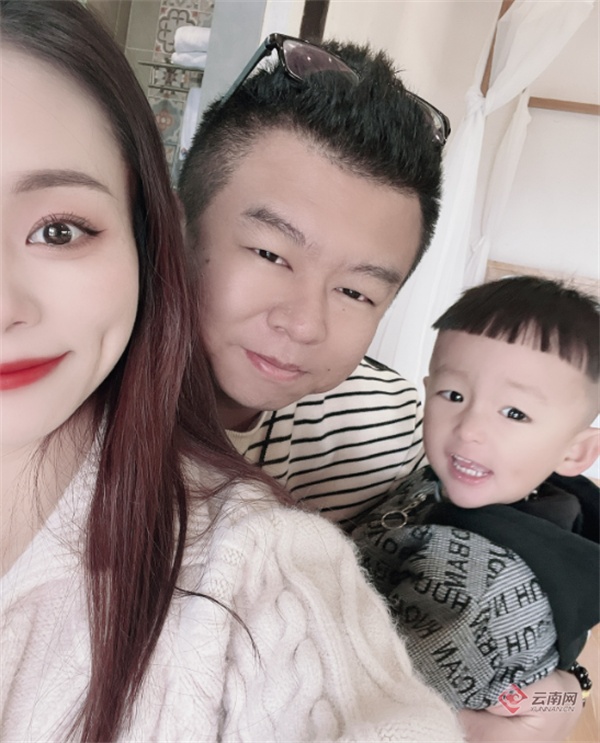 泪目！年仅28岁，癌症晚期的她最放心不下幼子