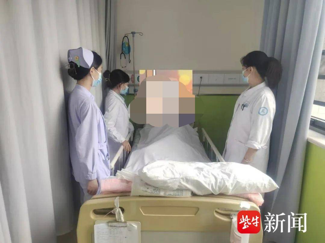 一大盘油炸蚕蛹，让62岁大爷住进了医院！