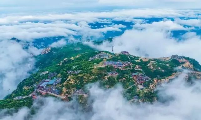 今天12:00起，泰山景区各游览线路暂停开放