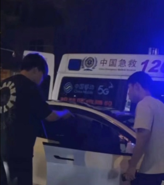 景德镇一家三口被撞身亡案肇事司机被批捕，死者家属称涉危害公共安全罪，律师分析