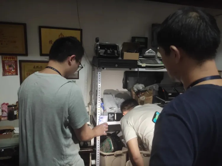 “鬼秤”背后的帮凶被网警找到了！