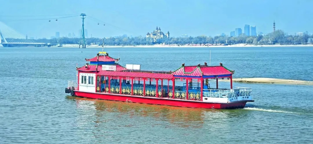 过江轮渡停航啦!今年290万人次乘船游江,创历史最高 过江轮渡停航啦!今年290万人次乘船游江,创历史最高