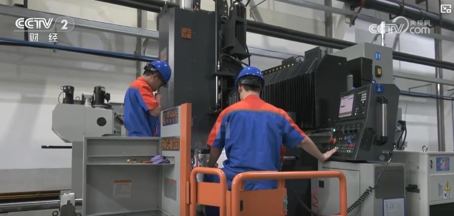 “两重”“两新”政策持续发力显效 有力保障四季度投资消费领域稳健运行 “两重”“两新”政策持续发力显效 有力保障四季度投资消费领域稳健运行