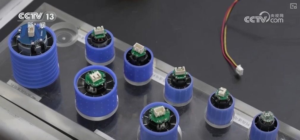 “突破+发展”迎来大市场 “高速产品”圈粉广交会采购商