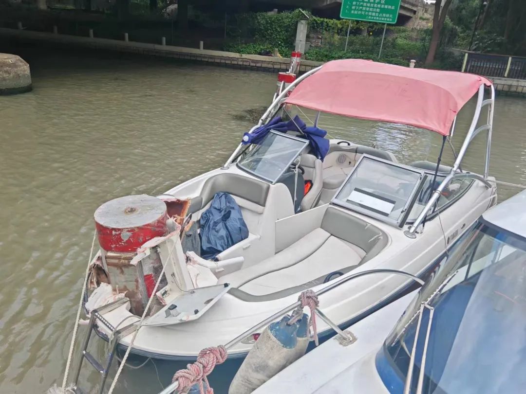事发上海!他一时兴起“飙”游艇,突然撞了...警方一查惊呆了 事发上海!他一时兴起“飙”游艇,突然撞了...警方一查惊呆了