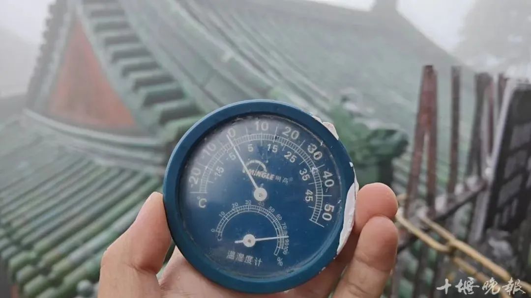 湖北今天下雪了？现场图来了