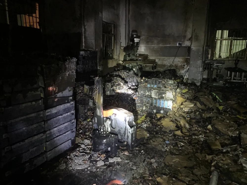 网购电池存家中，一家4口险丧命！