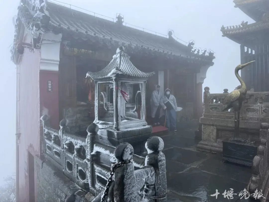 湖北今天下雪了？现场图来了