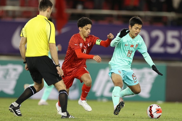 开门红！U17男足亚洲杯预选赛中国队2∶0战胜巴林队