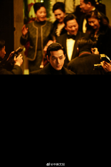 《繁花》编剧秦雯获金鹰奖最佳编剧