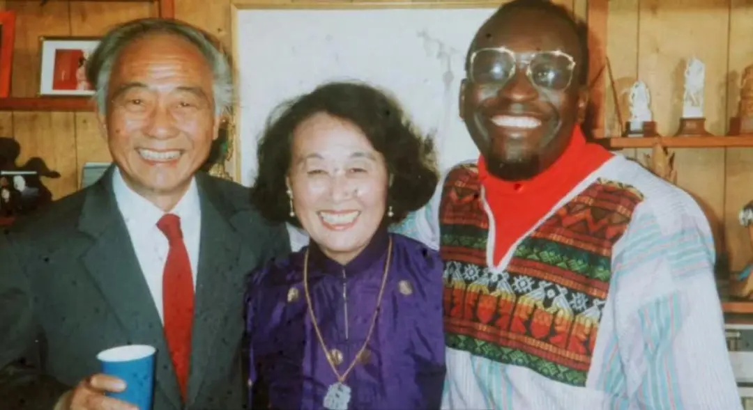 华裔女作家、翻译家聂华苓逝世，享年99岁