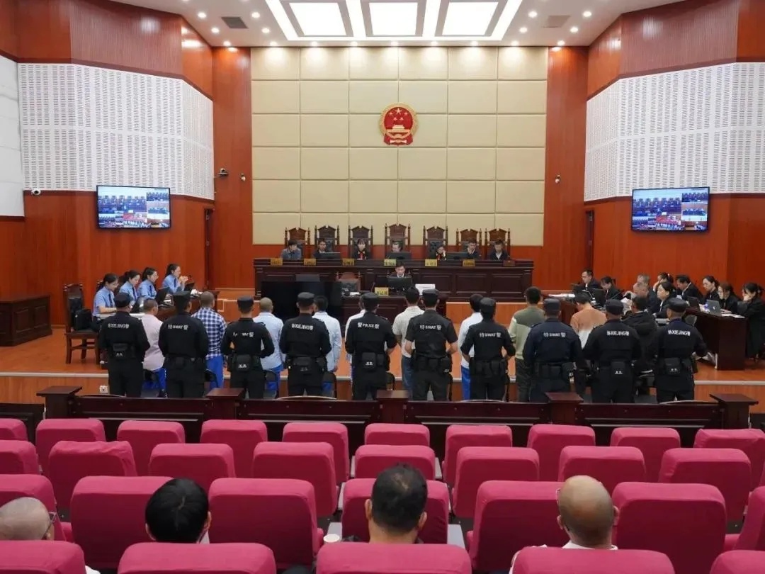 都跟你说了，哀牢山别瞎去！