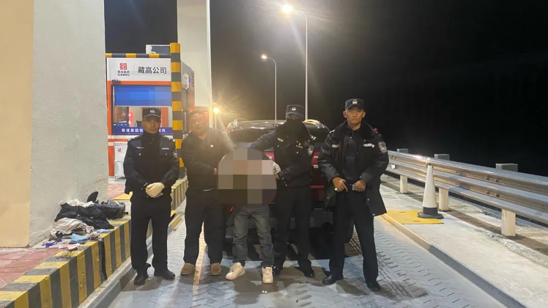 离谱!男子试驾路虎直接开走,逃窜300公里被抓 离谱!男子试驾路虎直接开走,逃窜300公里被抓