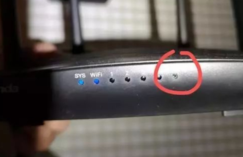 外出住宿被偷拍?几十块的摄像头只有针尖大小,还能直播?还怎么保护隐私? 外出住宿被偷拍?几十块的摄像头只有针尖大小,还能直播?还怎么保护隐私?