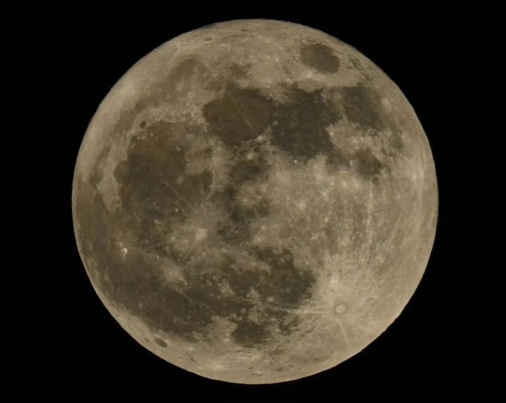 月球上“搭乐高”，网友：“搬砖”搬到月球了！