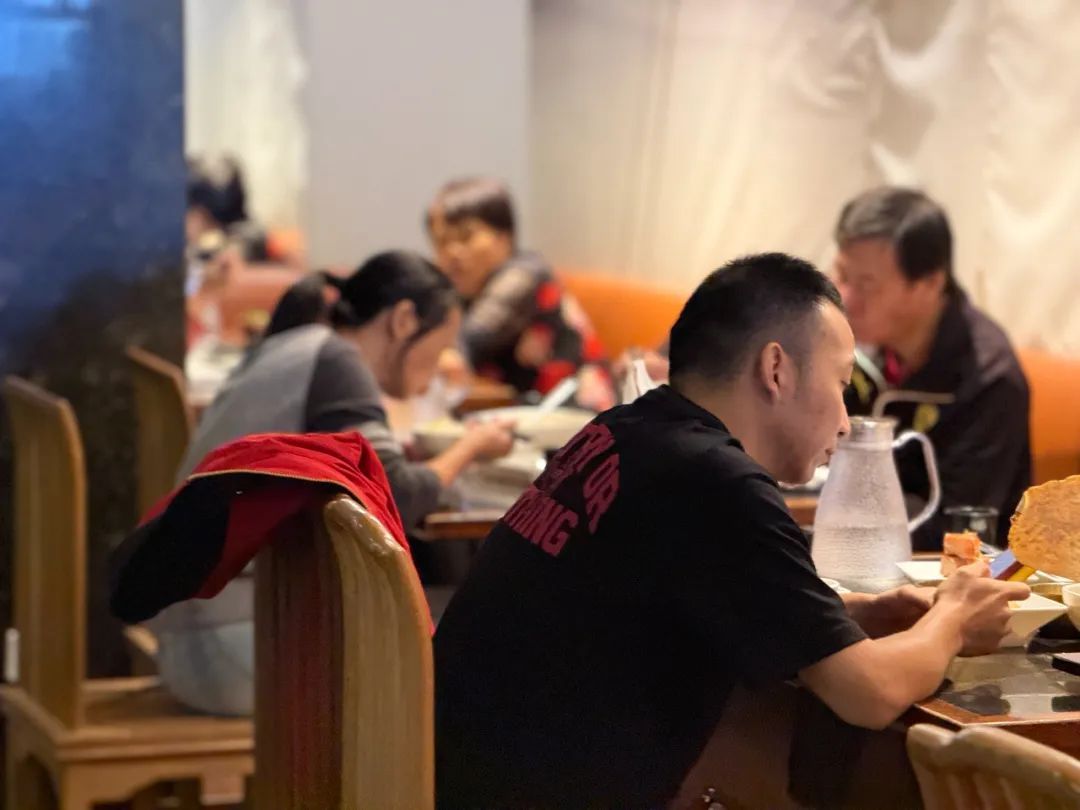 最近,不少杭州人开始张罗这件事!多家老字号回应:基本“抢”光 最近,不少杭州人开始张罗这件事!多家老字号回应:基本“抢”光