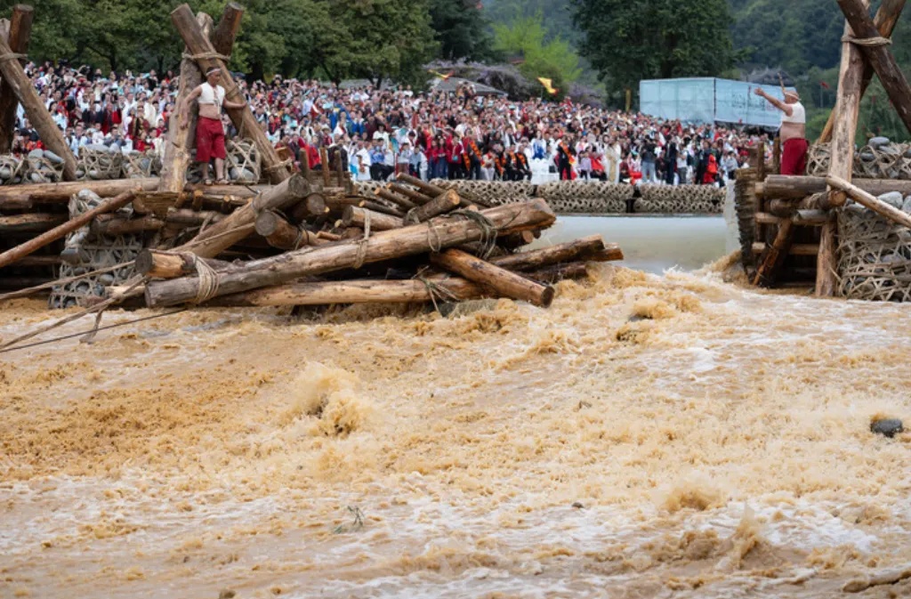 小伙用游戏复原都江堰原理,网友:老祖宗的智慧终于看懂了! 小伙用游戏复原都江堰原理,网友:老祖宗的智慧终于看懂了!