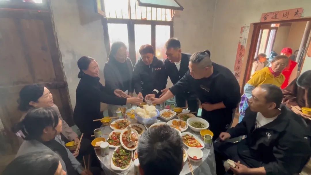 “从没想过放弃！”2岁被拐，漂泊35载的贵州小伙回家了