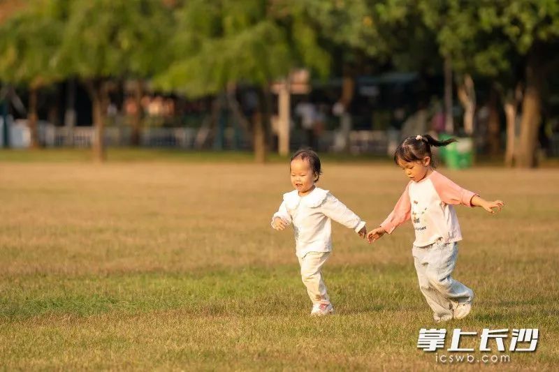 阴雨天又来了！温差超10℃，长沙开启“乱穿衣”模式