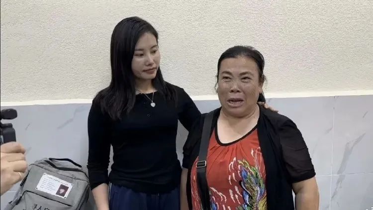 刚刚判了!还是死刑!10个被害者家庭到场:她没有悔意,罪大恶极... 刚刚判了!还是死刑!10个被害者家庭到场:她没有悔意,罪大恶极...