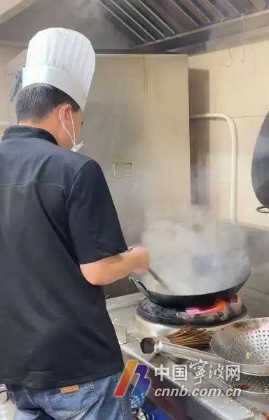 “代炒厨房”悄然现身甬城菜市场，将带来哪些新变化？
