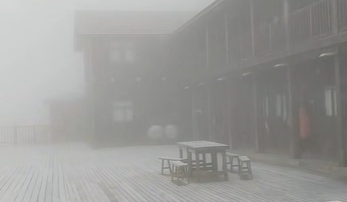 陕西这里下雪了!西安城区雨已到 陕西这里下雪了!西安城区雨已到