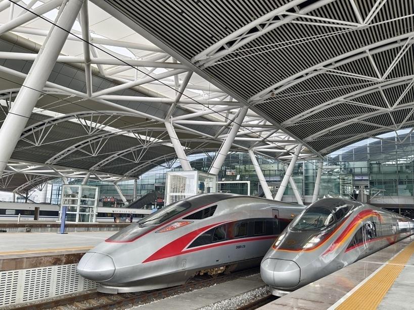 应对台风“潭美”,今日18时起海南环岛高铁全线停运 应对台风“潭美”,今日18时起海南环岛高铁全线停运